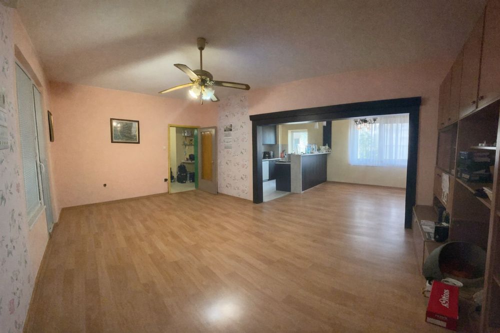 Апартамент 92 кв. м Тракия, Пловдив