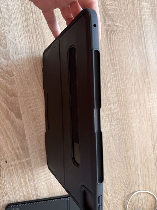 I Pad 13 Pro Zugu Case