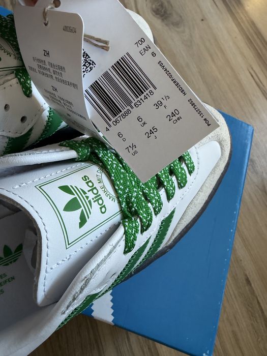 Оригинални нови кожени кецове Adidas Sambae ! 39,40 н