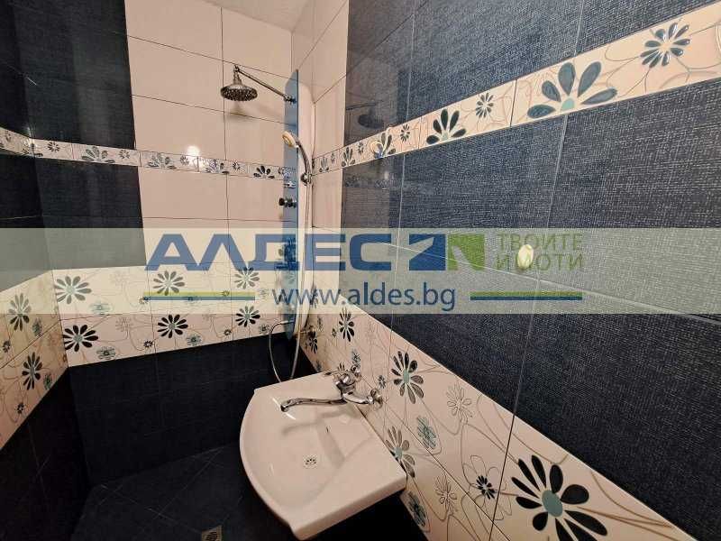 Продава се Тристаен апартамент в София, Зона Б-5 - 120 кв.м за 2200 €/кв.м - Снимка #12