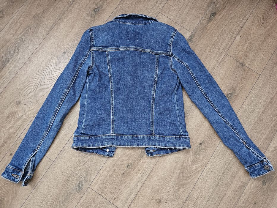 Geaca denim Bershka
