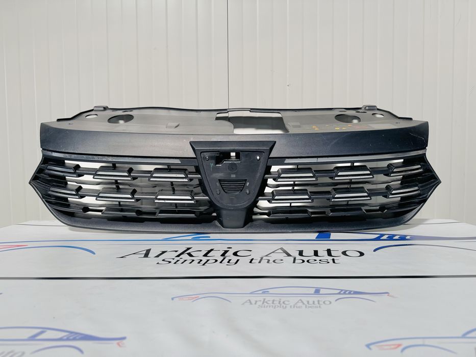 Grila radiator Dacia Logan 3 dupa 2020 cod 623107458R