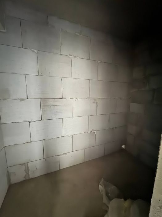 Срочно Продаеться 2-ком квартира в городе Чирчике 10-мик новостройка