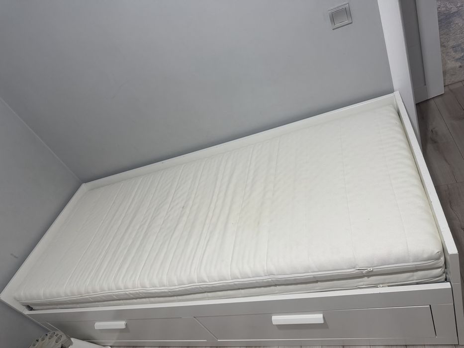 Кровать  от IKEA