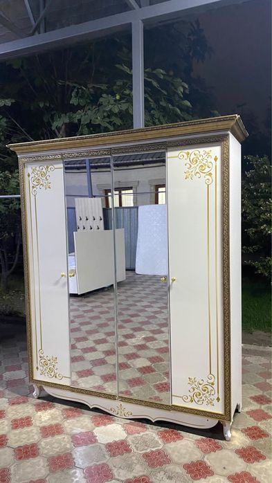 Спальный гарнитур+ доставка