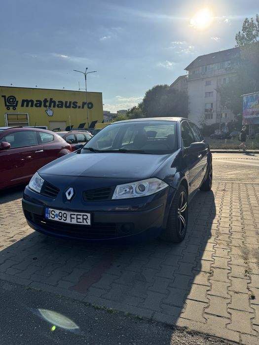 RENAULT Megane