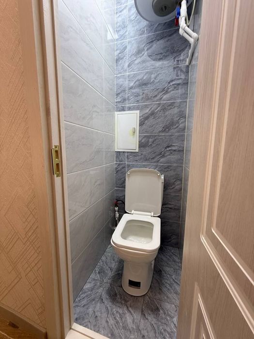 Uy sotiladi 2xona 1 etaj