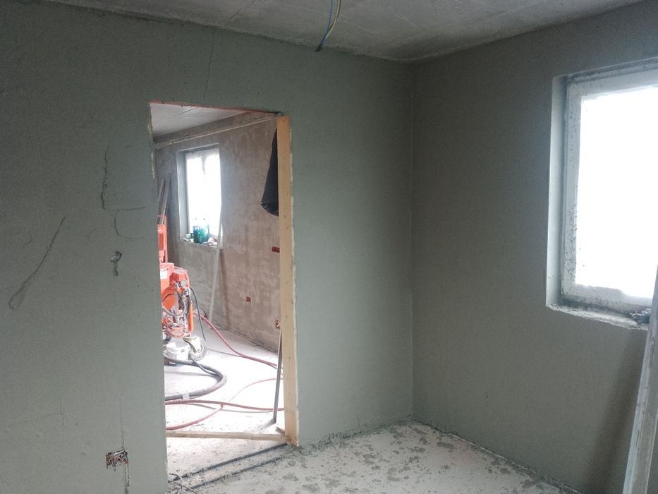 Execut fundații si case