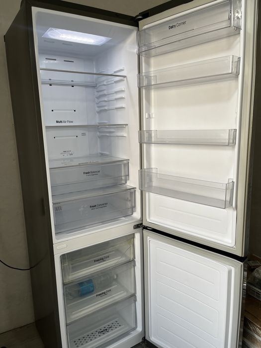 Холодильник продается СРОЧНО!