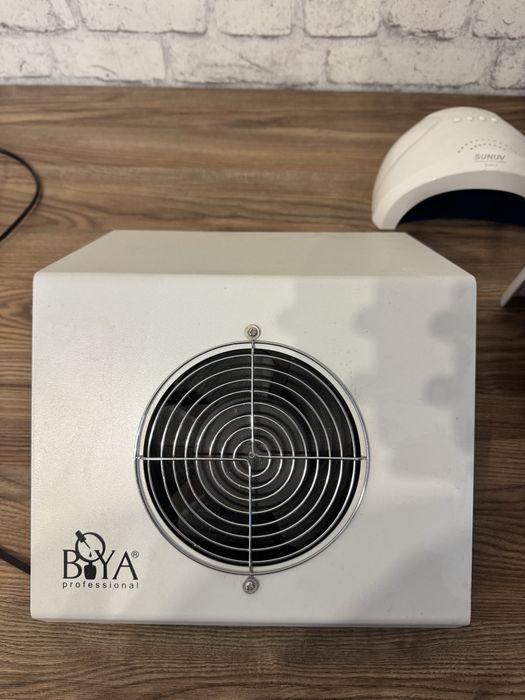 Вытежка для маникюра boya