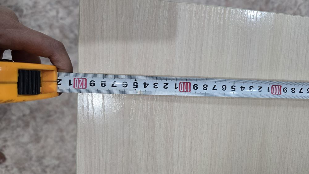 Продам письменный стол с полками