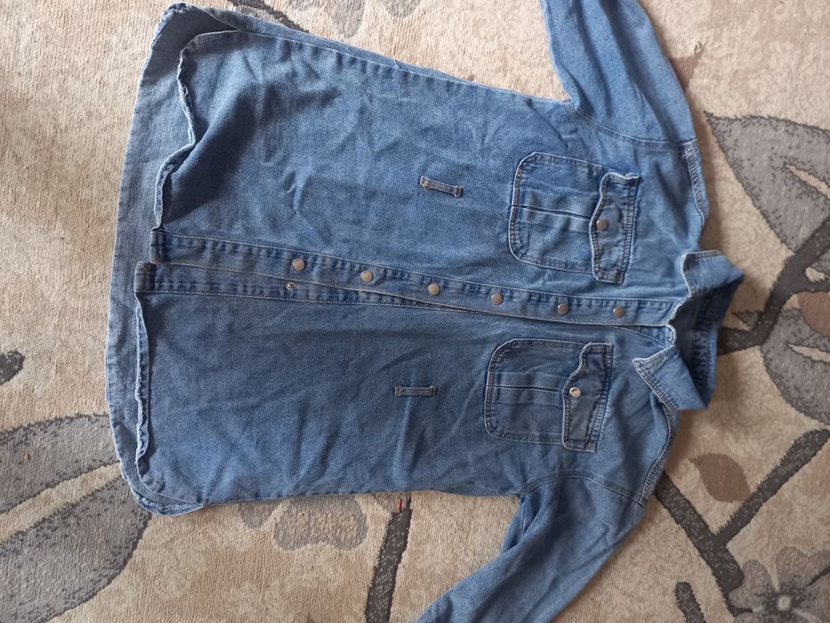 Джинсовая рубашка женская