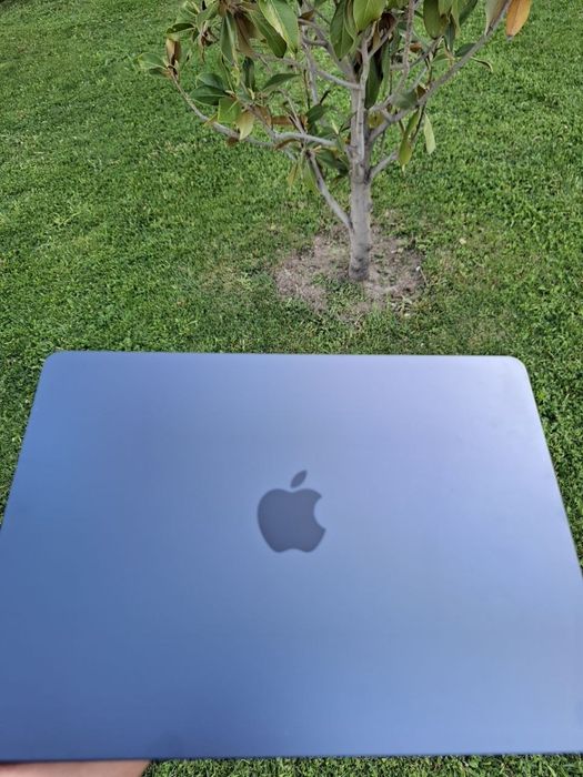 Macbook air m2 ideal