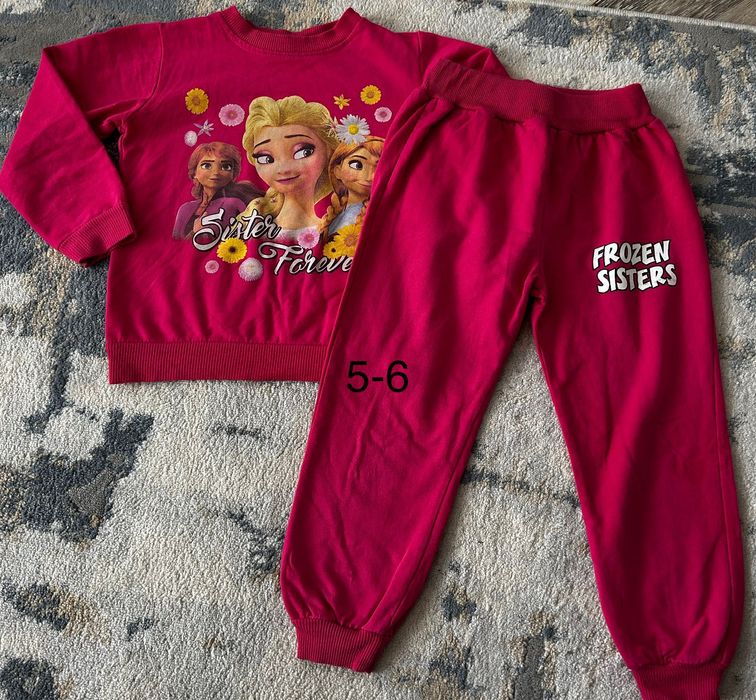 Комплекти 104, 110 размер. Цени от 8 до 18лв. Zara, H&M.