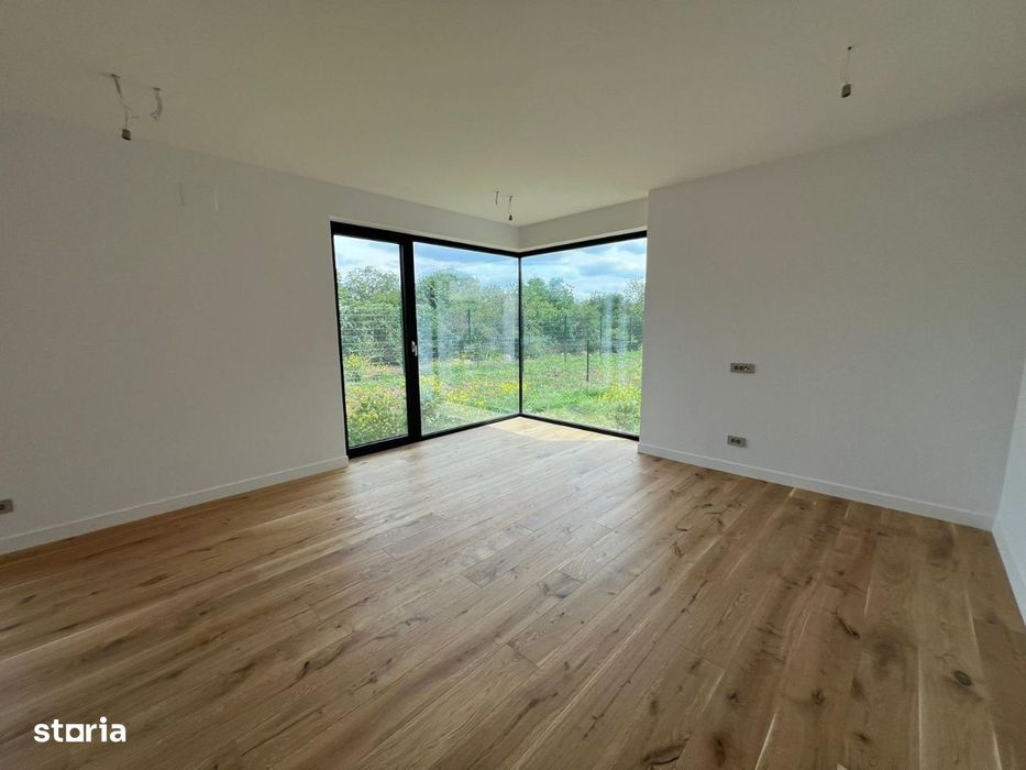 LUX - Vila 4 camere cartier Amber Forest, utilat, proprietar