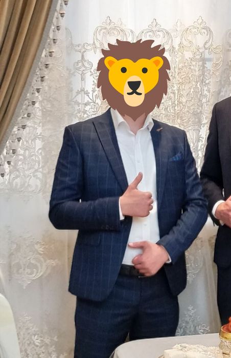 Продается мужской костюм тройка