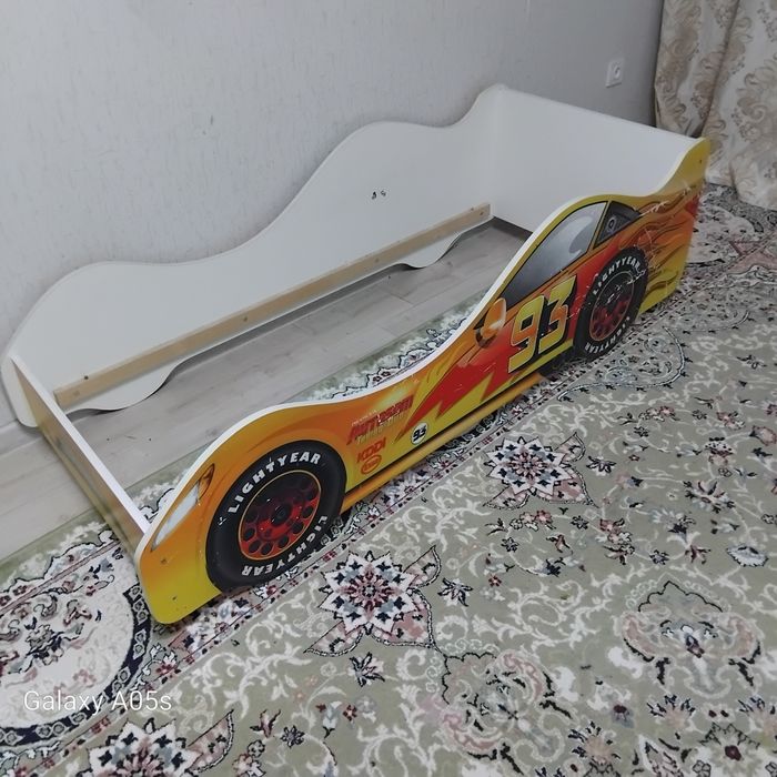 Кровать машина  10 тыс