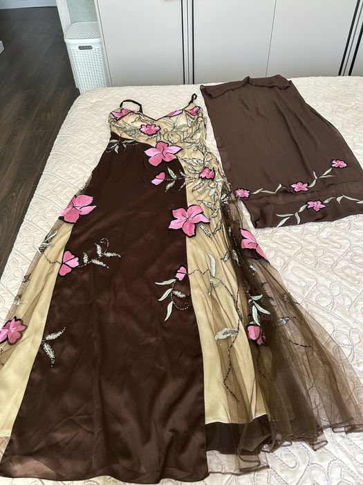 Продам нарядное платье.