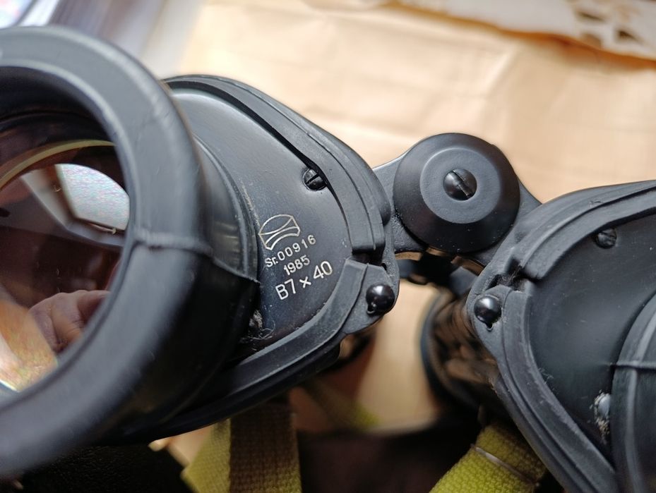 Vând binoclu ior 7x40
