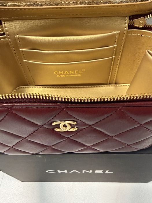 Чанта Chanel Vanity Case