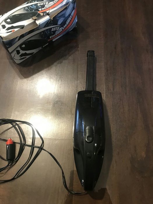 Автомобилна прахосмукачка 12V