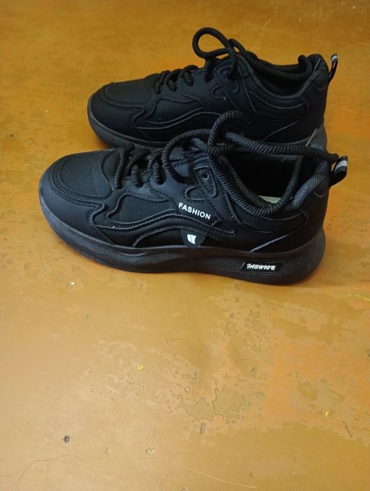 Крассовки женские