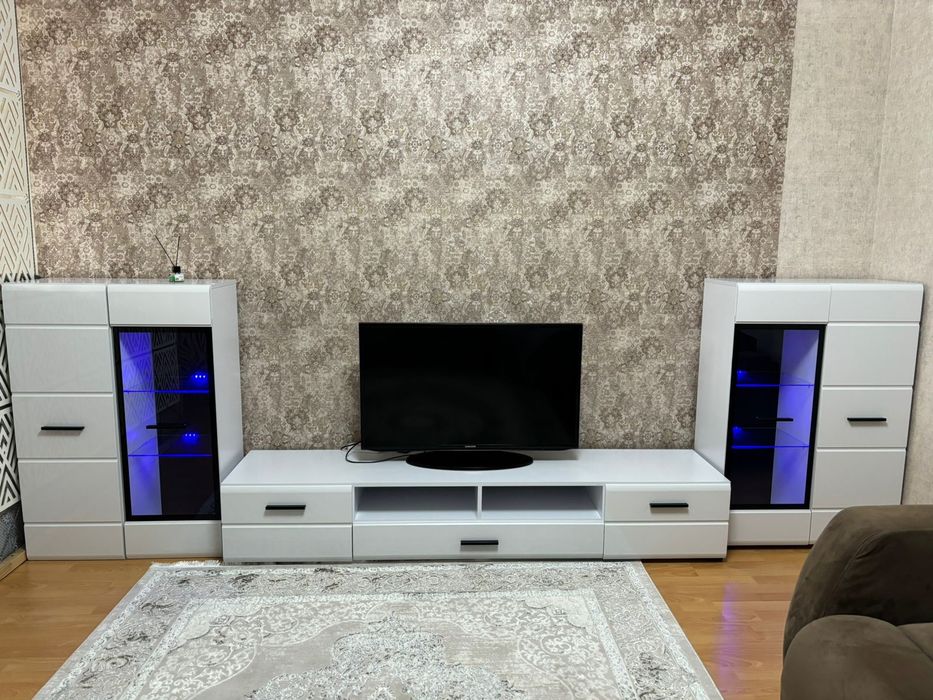 Горка для гостиной/зала