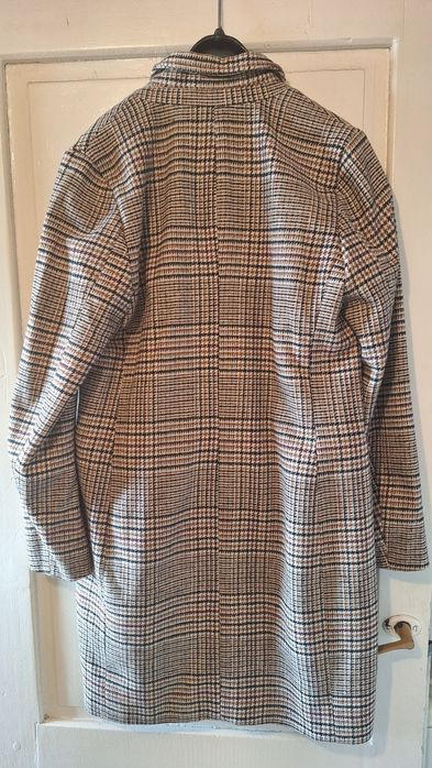 Palton de damă cadrilat