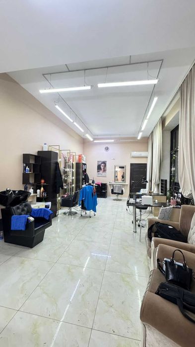 Салон красоты 62 кв.м  Кошкарбаева, 79