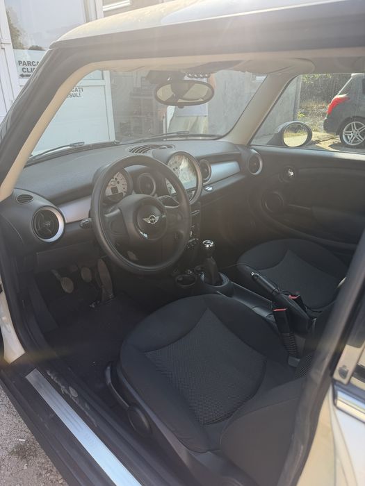 Mini Cooper 1.6 122cp