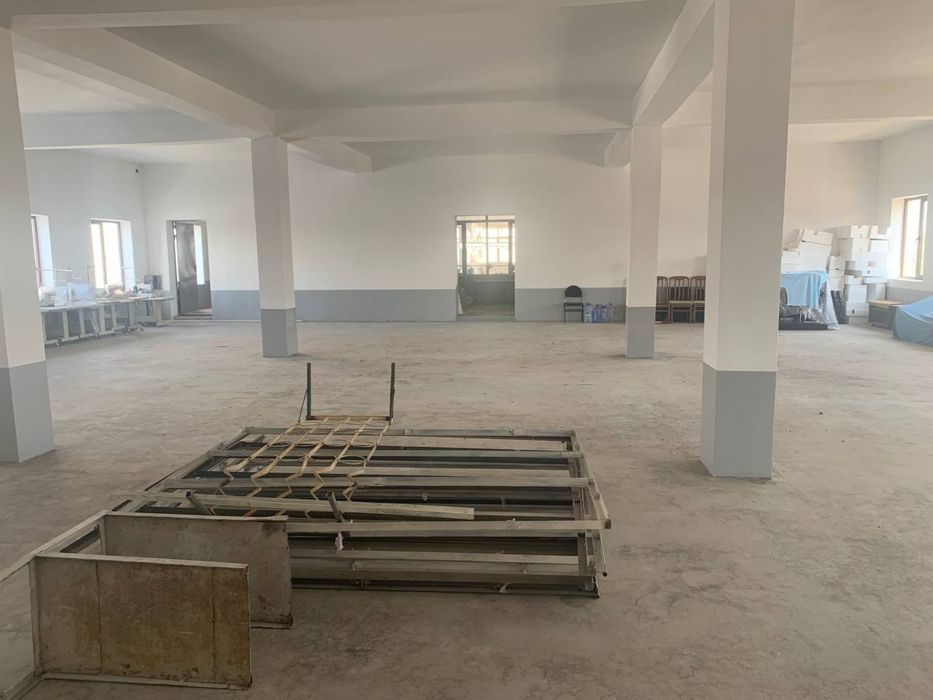 Аренда здании второй этаж 396 м2 в центре г. Пскента