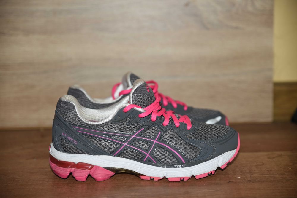 Оригинални маратонки Asics Gel GT, номер  37