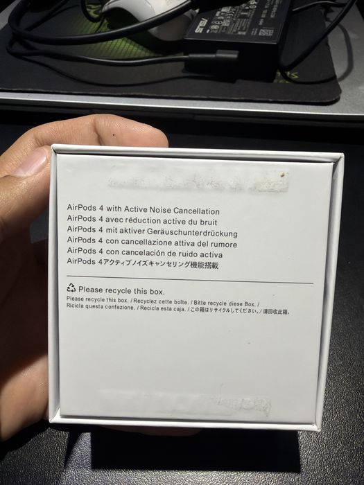 Продам Аирподс 4