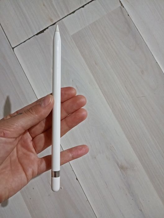 Продам Iphone стилус