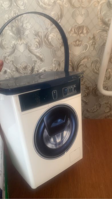 Шары ..бильярд…Кий