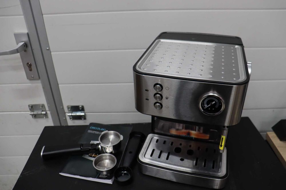 Кафемашина Cecotec Cumbia Power Espresso 20 Professional, 20бар. 850W