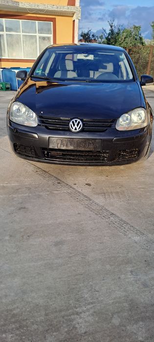 Dezmembrez vw Golf 5 2.0 bkd Motorul se da cu proba