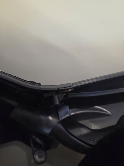 Кора Под Чистачки BMW X6 E71  Средна Част  Уплътнения Против Вода БМВ Е71 Х6 паели лява  дясна и средна част с гумени