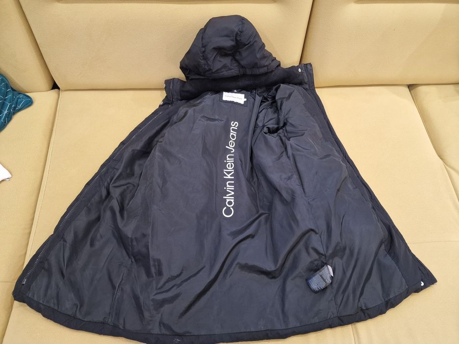 Детско зимно яке Calvin Klein 8-10г