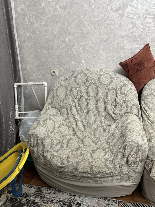 Диван с креслом складной