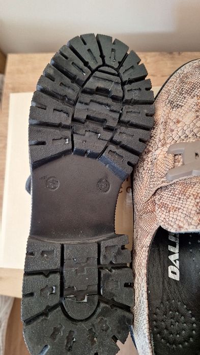 Дамски обувки 40 номер