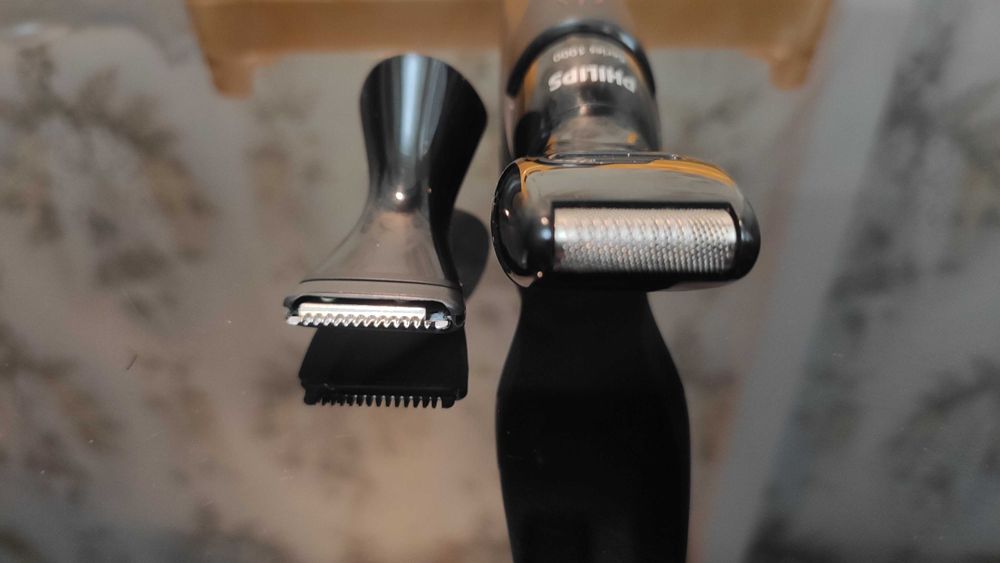 Philips series 1000 Ultra precise beard styler - стайлер для бороды