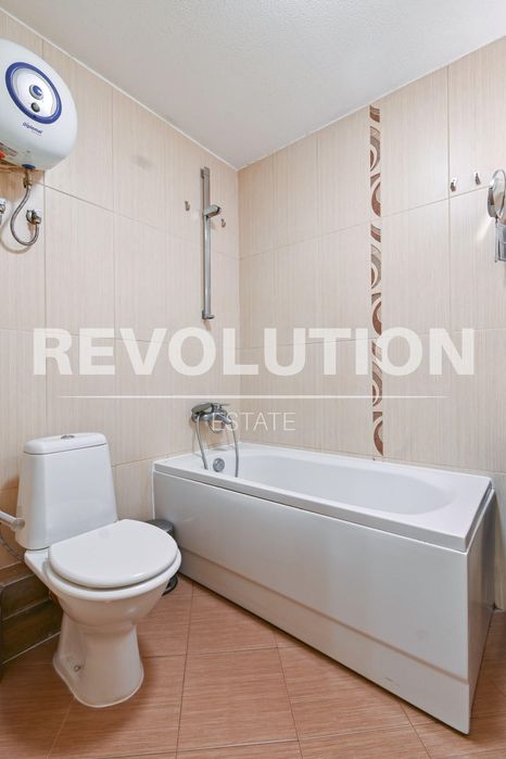 Дава се под наем Тристаен апартамент в София, Витоша - 77 кв.м за 847.62 € - Снимка #9