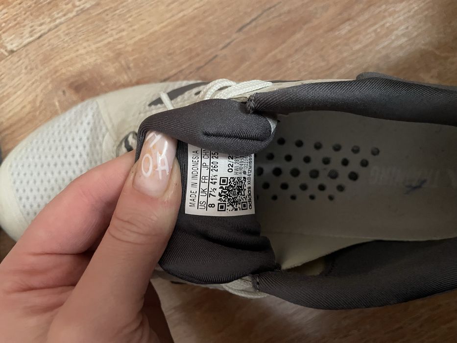 Adidas маратонки