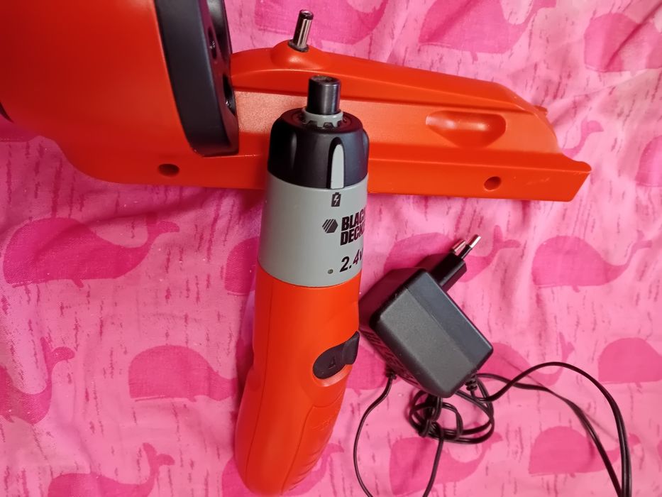 Black decker 2.4v filetat