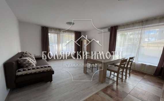 Дава се под наем Тристаен апартамент в Велико Търново, Център - 85 кв.м за 459 € - Снимка #2