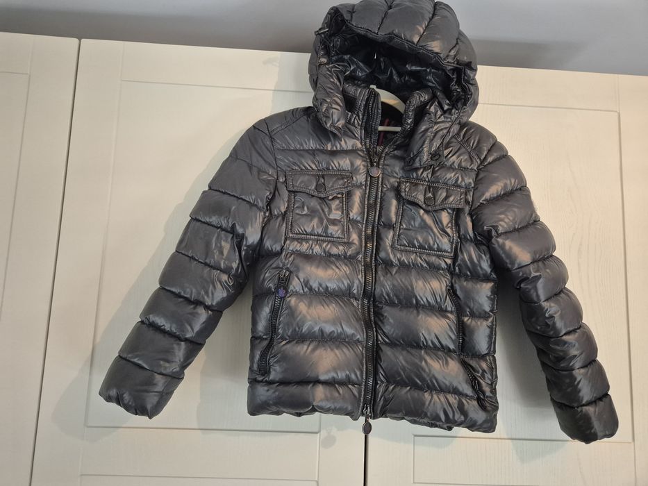Яке гъши пух Moncler