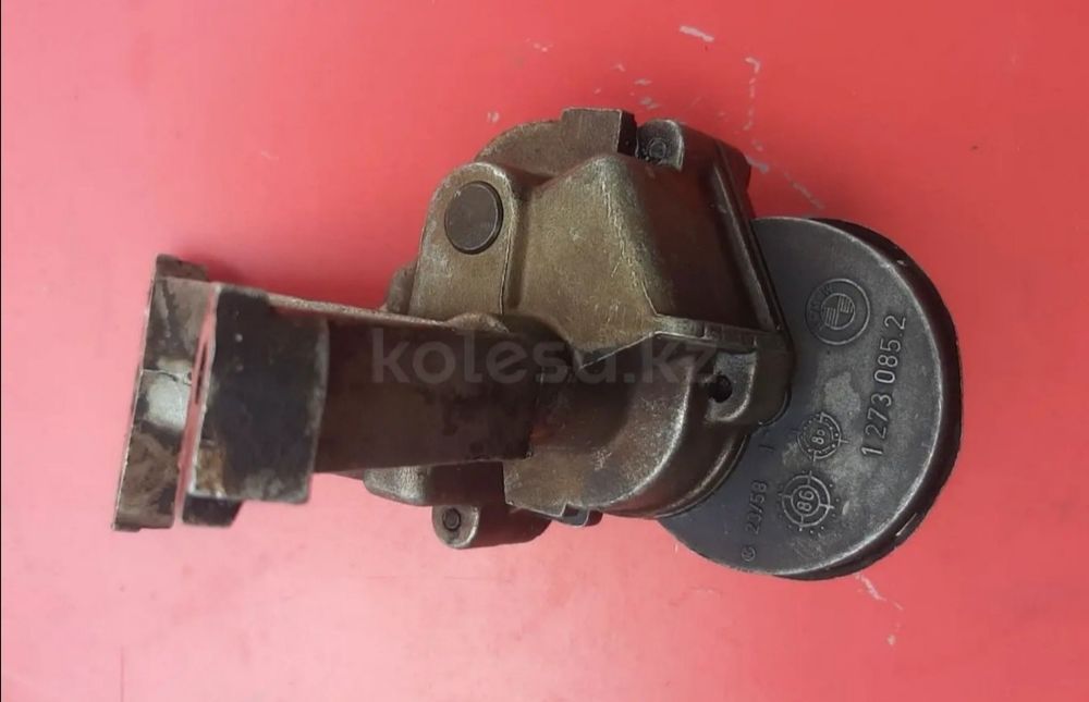 Маслянный насос на БМВ 518