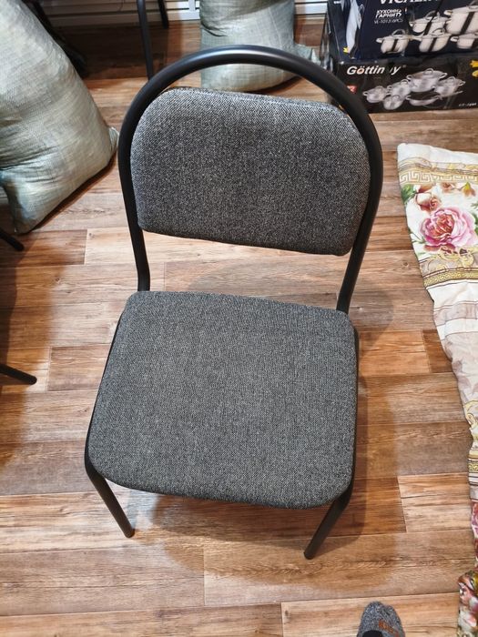 Зеркало тумбочка и камоды