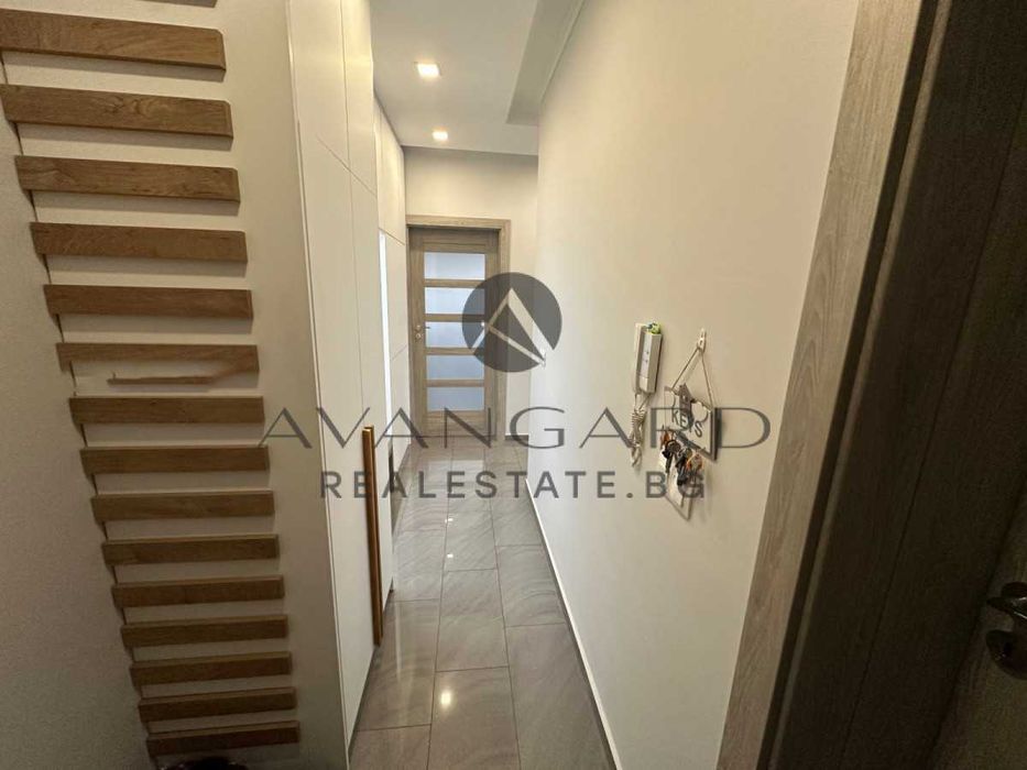 Продава се Тристаен апартамент в Пловдив, Христо Смирненски - 125 кв.м за 1498 €/кв.м - Снимка #14